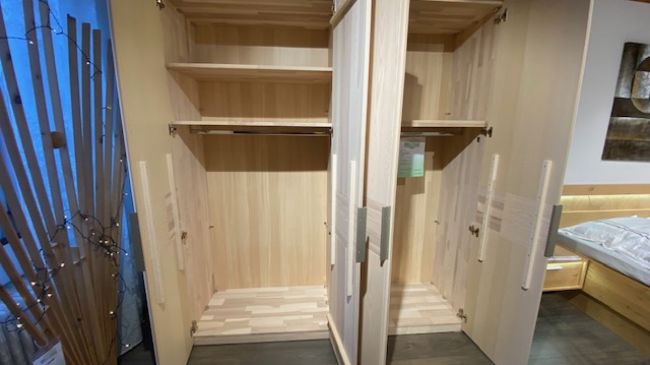 1617385104.3572 kleiderschrank mira kernesche 20178 image