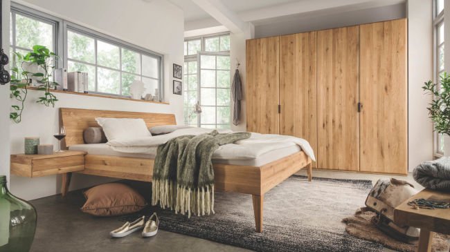 mh Endlosschrank gerade Front Front I Bett 1020 mit 1400Fussen RGB