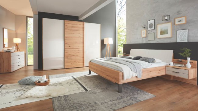 LIVORNO 7824 19 Astkernbuche Gl.Champ.SWT300cm Bett 180x200cm Naka schw. 2SK Kommode
