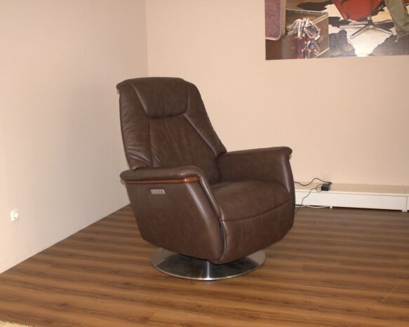 68418d574496f2a3ab29460a