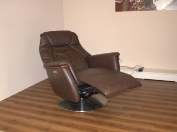 68418d584496f2a3ab294611