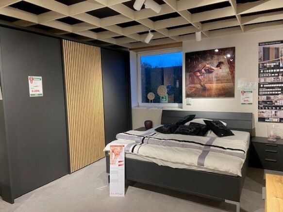 6904f5e9e02c662d58f815c9