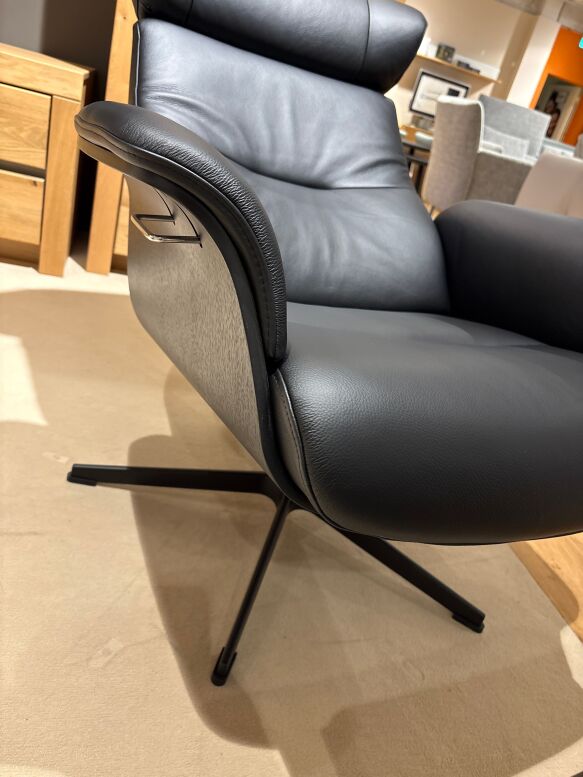 6914a01de02c662d58025d63