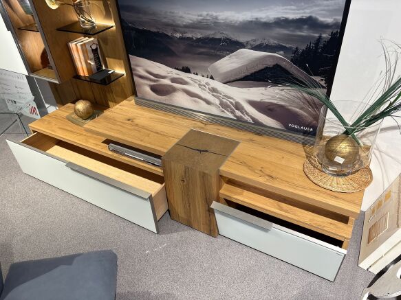 691d8c5be02c662d580840a2