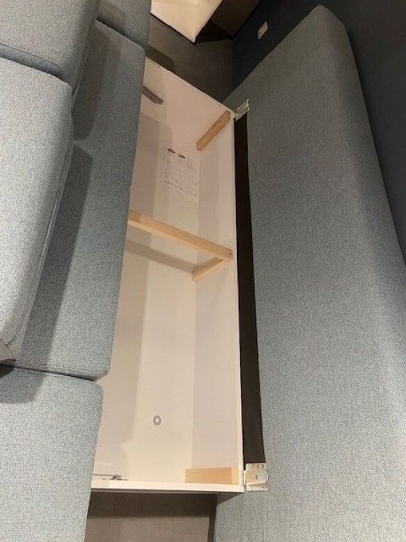 693bf78270d5403609fa37d0