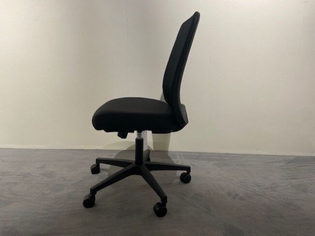 Drehstuhl 2218 2 quer