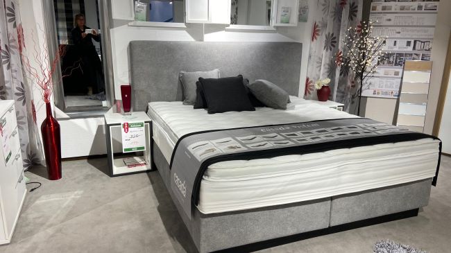 KT400 Boxspring 1