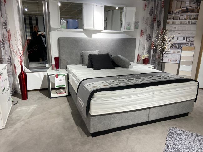 KT400 Boxspring 1