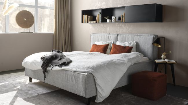 Vesta bed  Cortina Silver  1