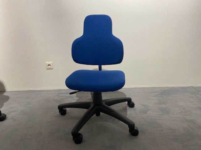 blau quer 1